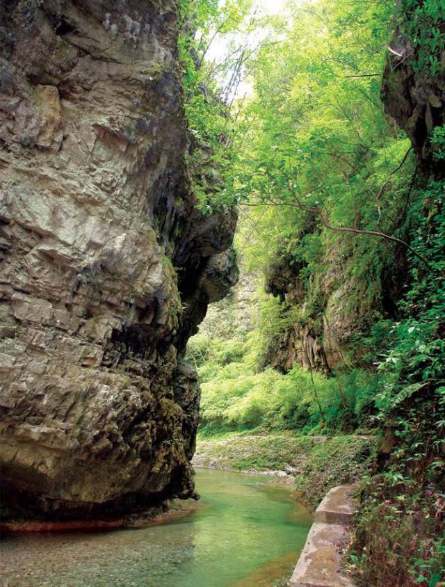 贵州蛤蚌河, 山似张家界,水比九寨沟,你来或不来,它都