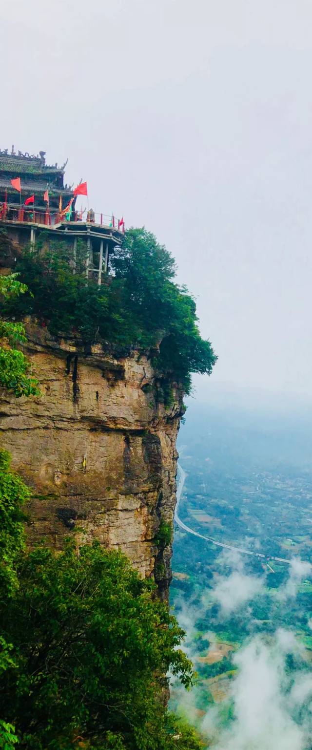 魅力陇南:甘肃成县鸡峰山航拍短片,震撼!