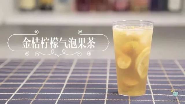 5款“快乐肥宅水”,躺在家里放肆喝。