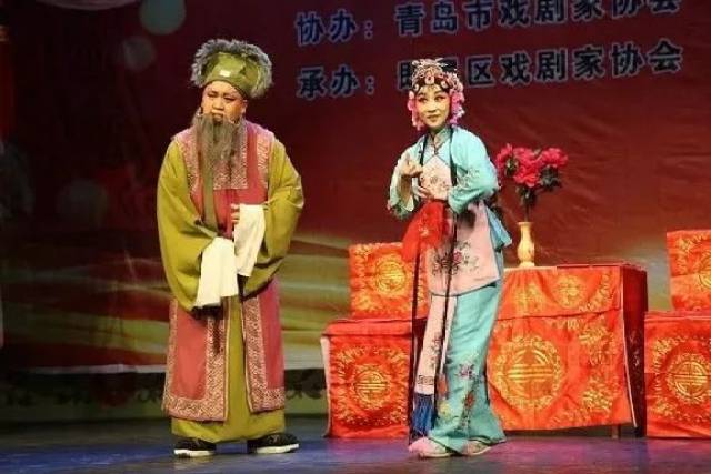 广告 柳腔艺术中心的15名演员,10名演奏员,以及当地民营剧团的1名