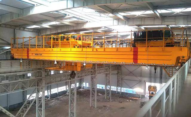 安装就位 yd250/80t-33ma6锻造起重