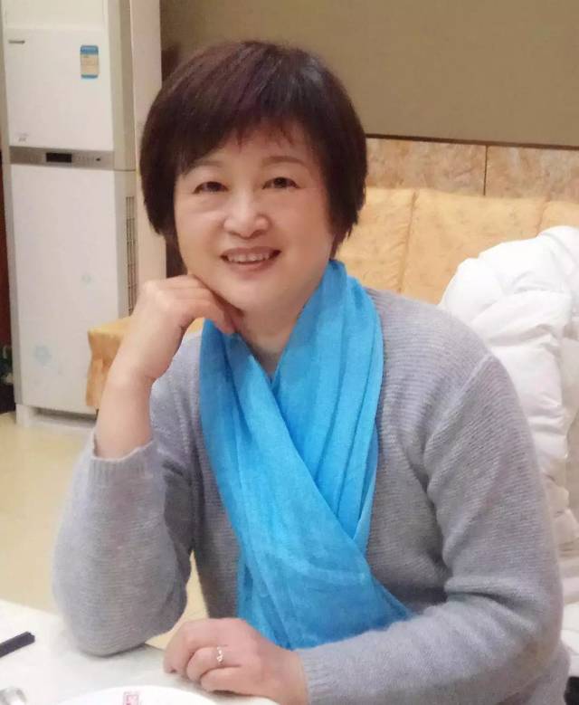 董丽萍 市老年大学京剧班学员