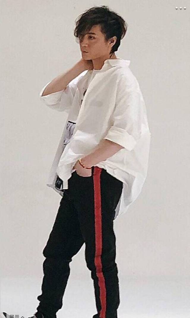 张大仙新发型获赞,网友点评:从妖怪到潮流的蜕变!