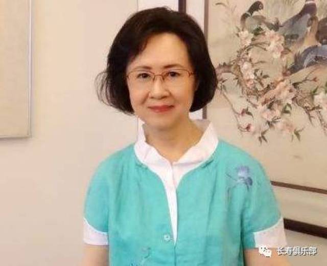 80岁琼瑶写给儿子儿媳的一封公开遗嘱,很多老年人看完