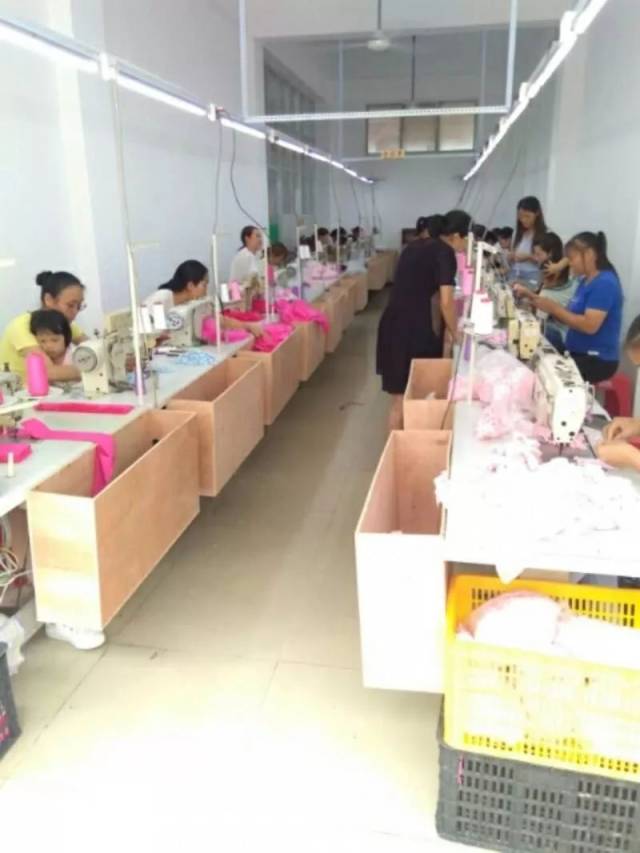 【招聘】富宁玩具厂招女工数名,工资2500~4000元,工作