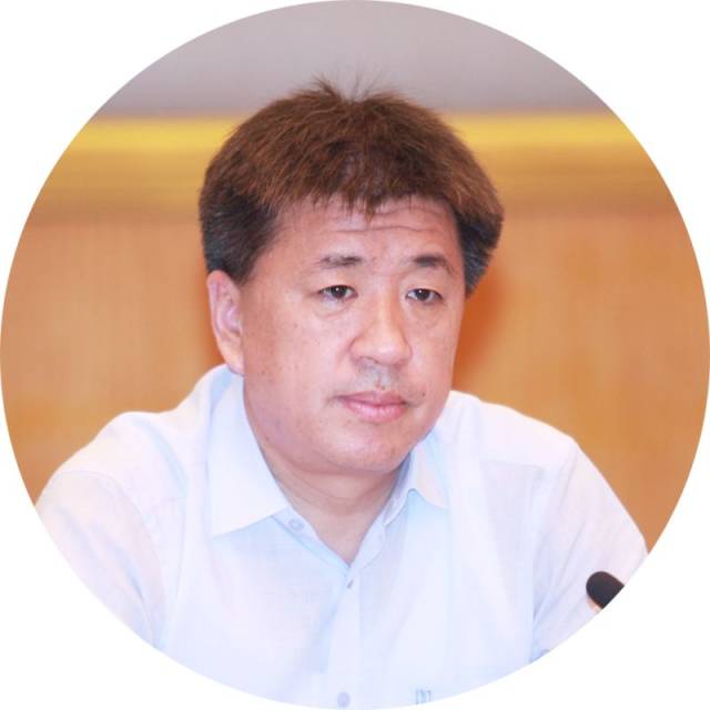 市商务局局长 乔军