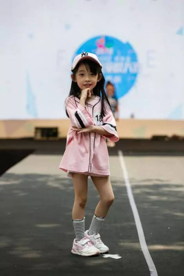 广州赛区总决赛精彩回顾—sausand"o秀身堂·2018中国超级童模大赛