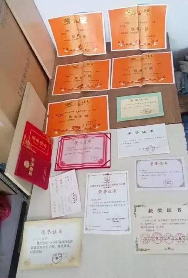 河北寒门女孩707分考入北大!她的这篇文章看