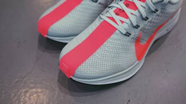 「 "杰凸凸说穿上它就像踩在棉花糖上一样"- nike zoom pegasus 35