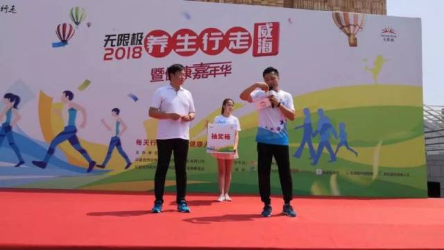 ��˵���󲿷���ÿ�춼��������Ȧ������ͼ����