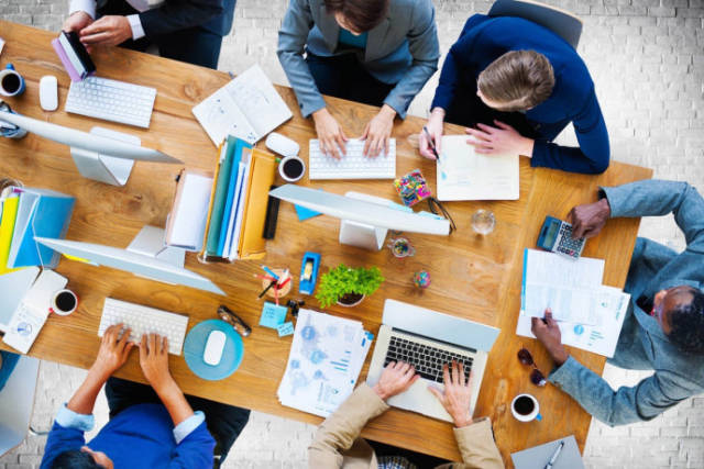 「活学易经」思绪零落坤上离,境荡厄命封