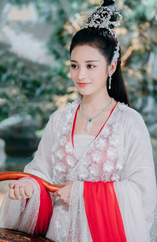 颜值如此高的王一菲,终于有新剧要和大家见面了