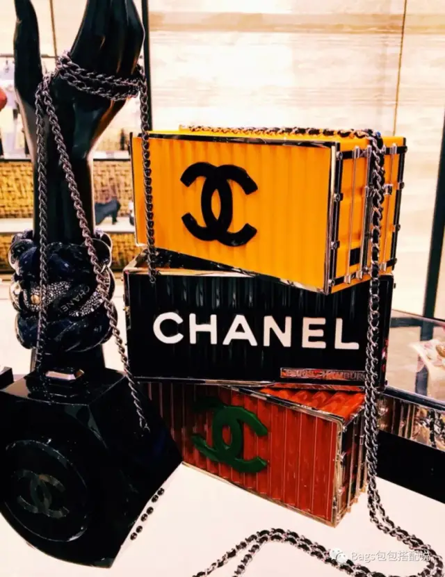 chanel德国汉堡系列集装箱盒子包 名贵树脂搭配得相得