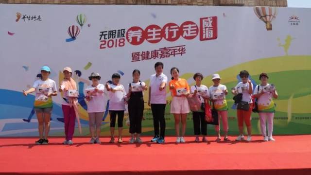 ��˵���󲿷���ÿ�춼��������Ȧ������ͼ����