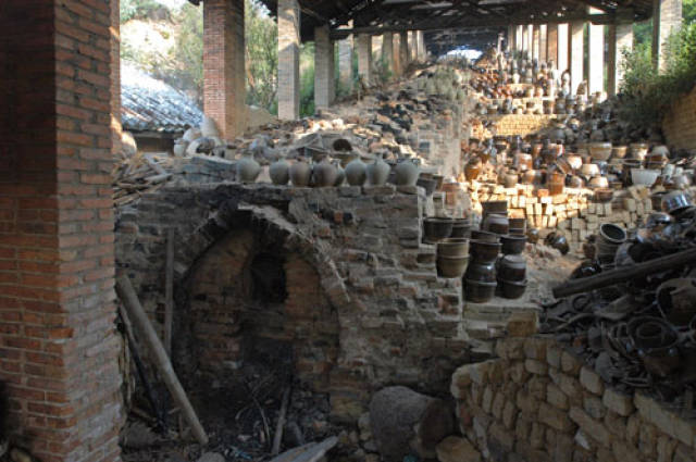 走进碗窑村,看看建水紫陶