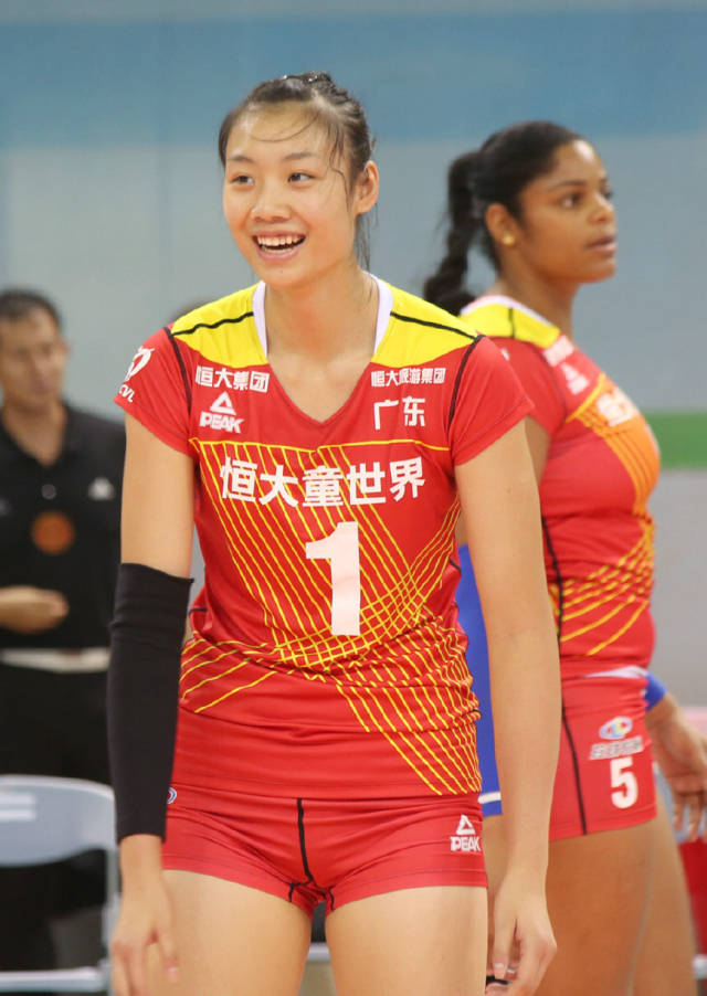 备战亚洲杯中国女排二队点将 国青两小将入选 姚迪刁琳宇也在列
