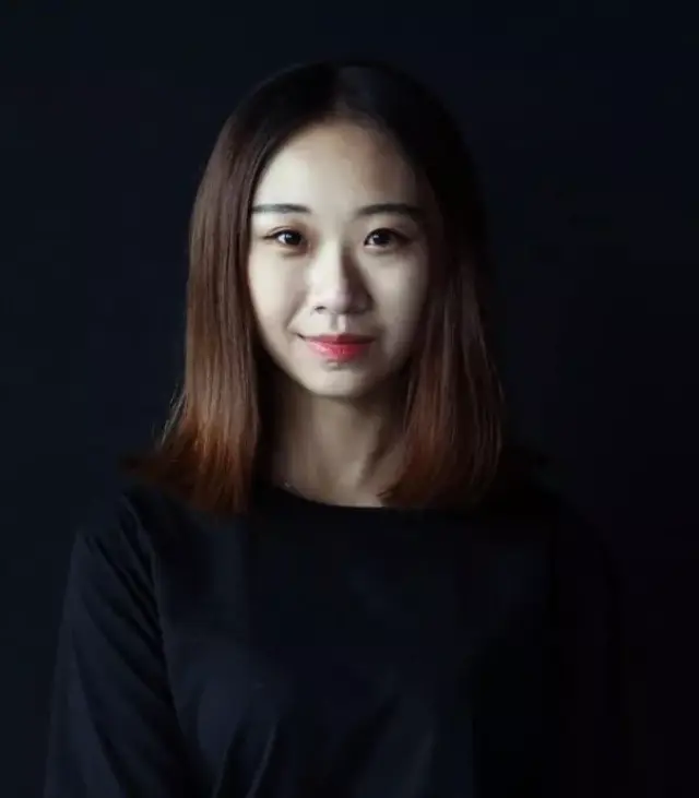 娈童犯(第一幕)胡晨 饰 妻子(第二幕)师牛犇 饰 丈夫(第二幕)王一涵