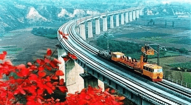 中国辐射城市最多4条铁路, 最长2500公里, 哪条通过你