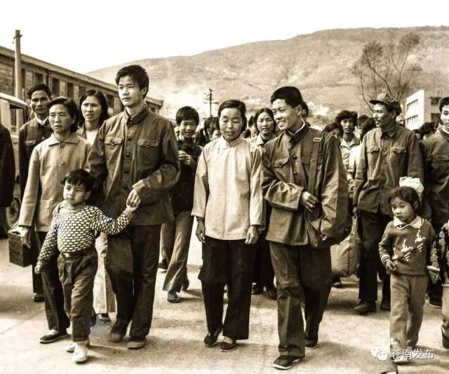 35年前,苍南青年参军入伍老照片曝光