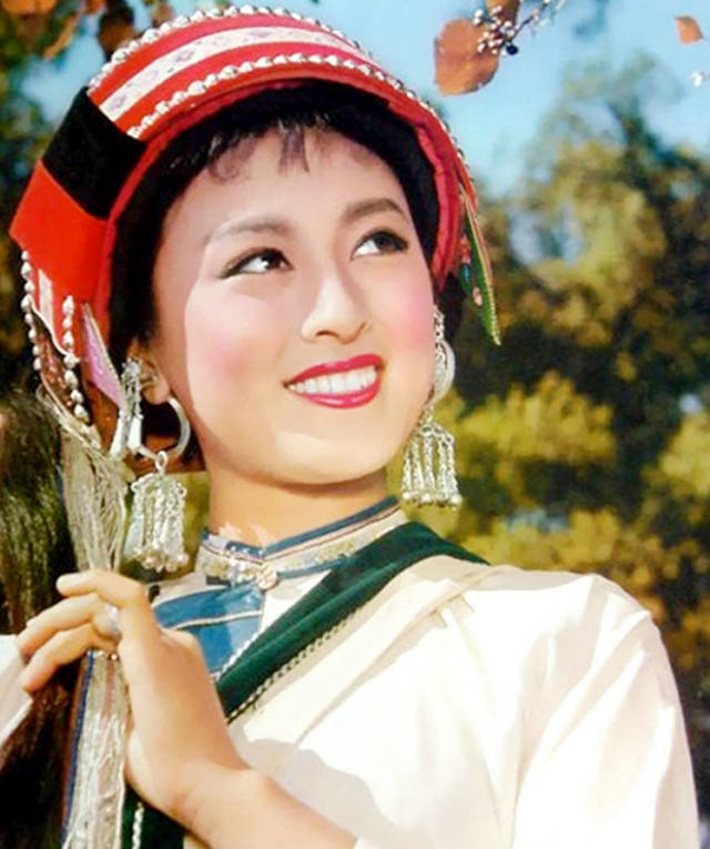 杨丽坤:永远的阿诗玛!爱情感天动地,人生却悲欢离合