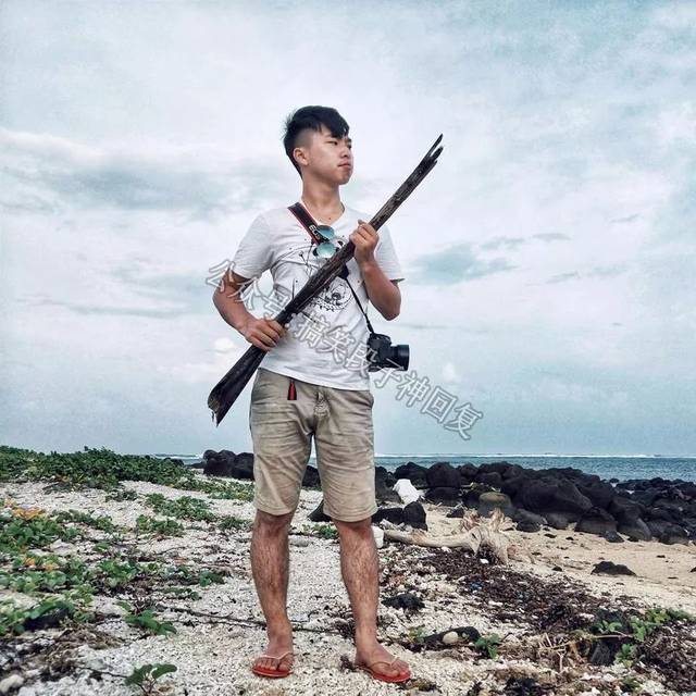 搞笑ps:求大神把我p成天兵天将,有当主角潜力的那种