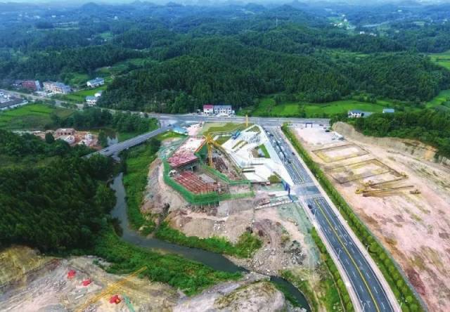 ���佨�����һ��ʾ��������Ŀ�俪�������조�����ٶȡ�