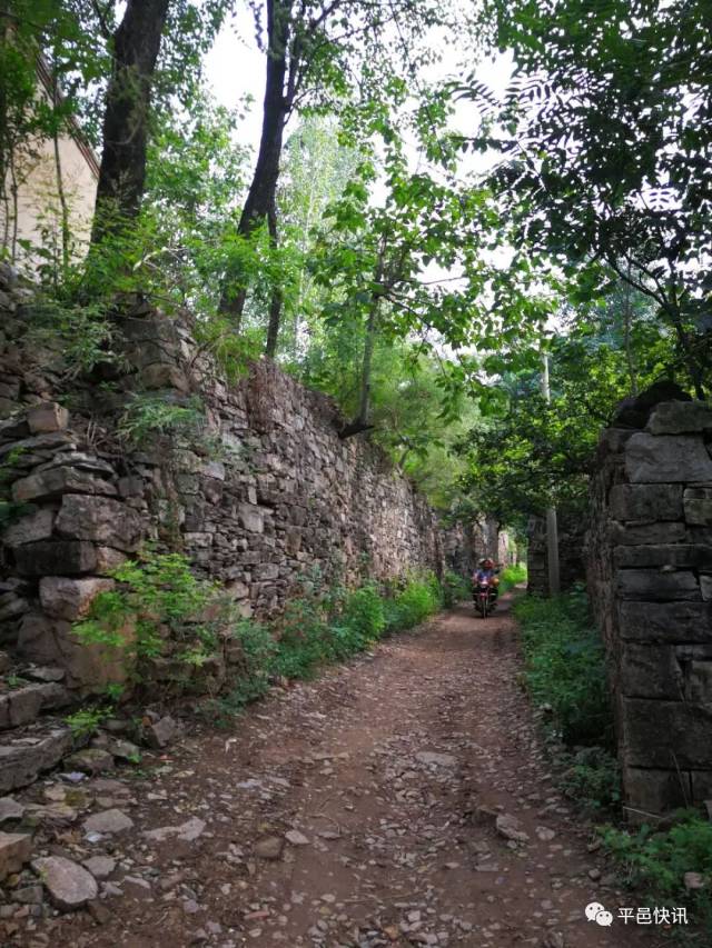 平邑这个小山村,犹如穿越千年古村落