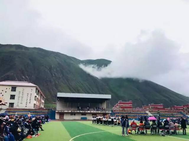 历时半个月的时间,索县中学第一届汉字听写大赛圆满落幕.