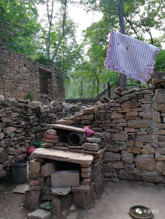 平邑这个小山村,犹如穿越千年古村落