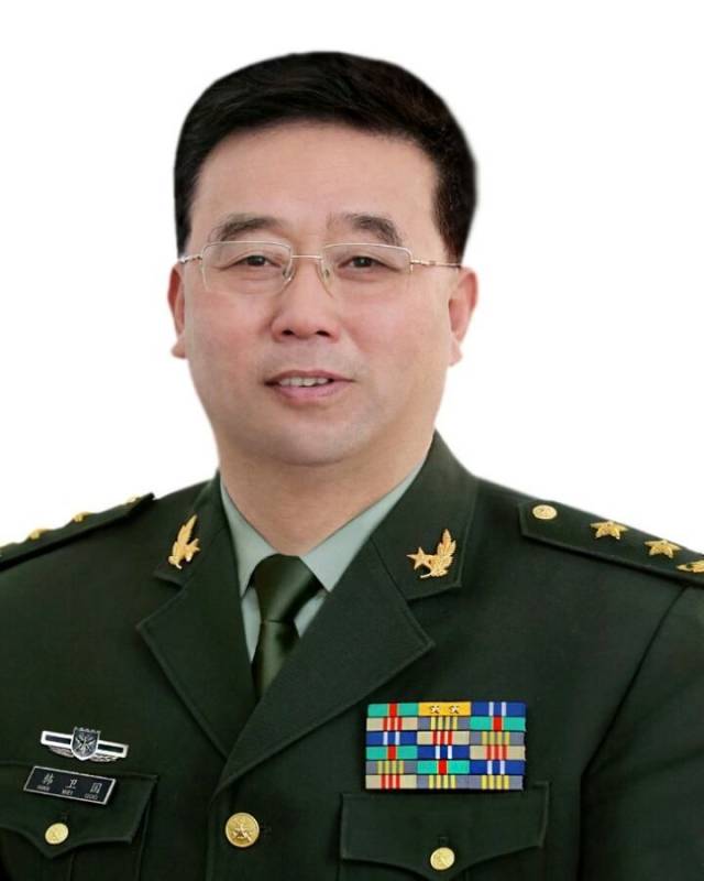 原九十一师师长,现武警部队司令员,十九大中央委员,王宁上将.