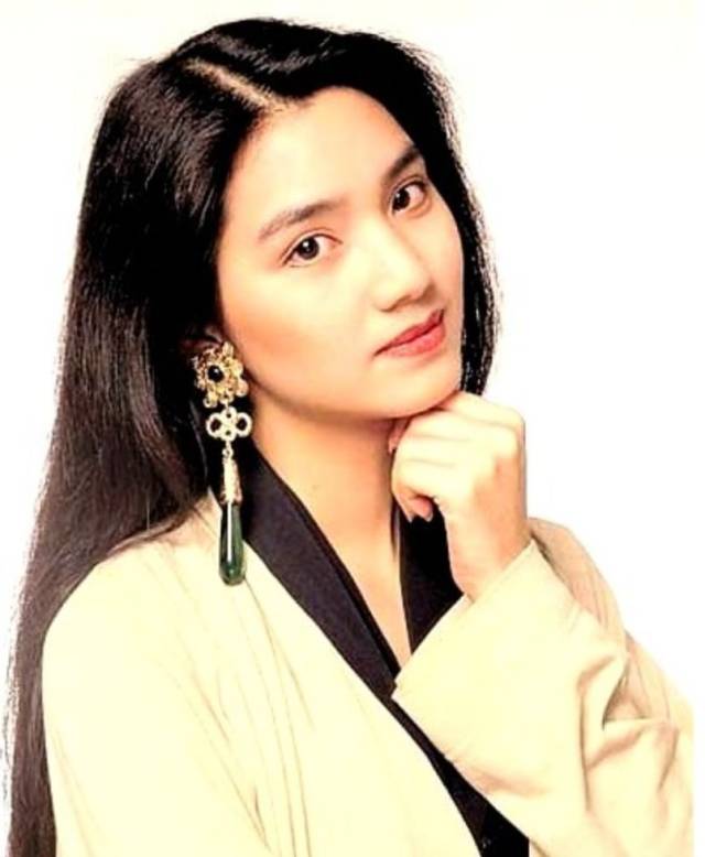 90年代的洪欣因为这个缺点,美过李嘉欣