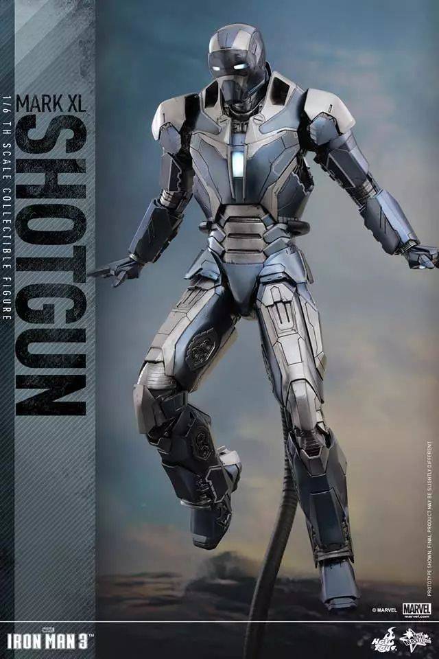 我有一个大胆的想法,要买齐hottoys所有的钢铁侠!
