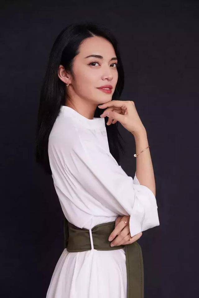 专访姚晨:中年女演员的尬与惑,用电影能否解答?