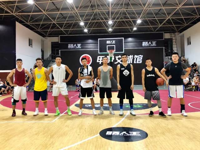 8.3路人王战报
