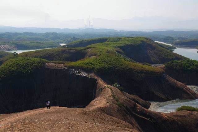 郴州高椅岭,一块尚未开发的丹霞地貌处女地,一个美得一塌糊涂地方