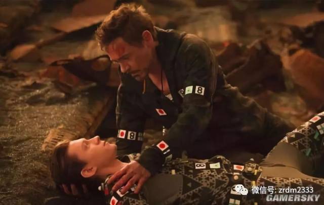 《复仇者联盟3》索尔新bt网页游戏sf武器谁都能举起 红骷髅将夺取无限宝石