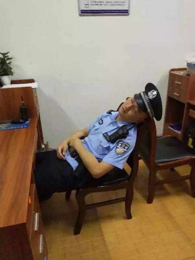 德安县宝塔乡派出所民警值班日常真实曝光!