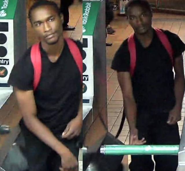 亚裔男子正在美国等地铁,突然被黑人青年一把推下站台