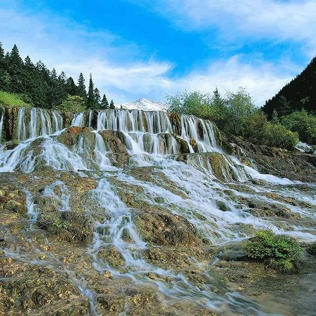 去一次黄龙,你就有七次不一样的旅行