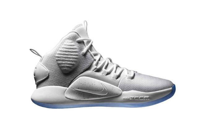 nike hyperdunk 系列进入第十代;y-3 人气鞋款 kaiw