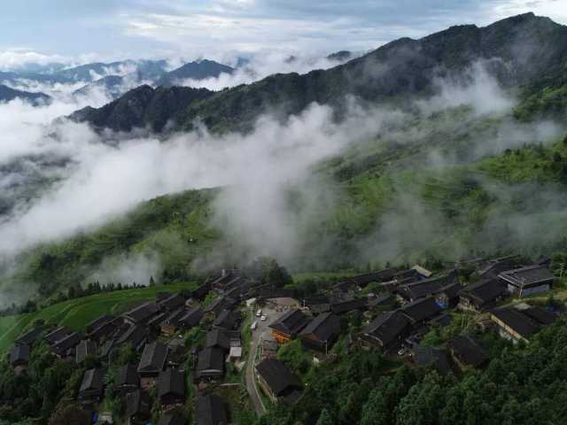 【贵州丹寨】苗寨雨后云雾美