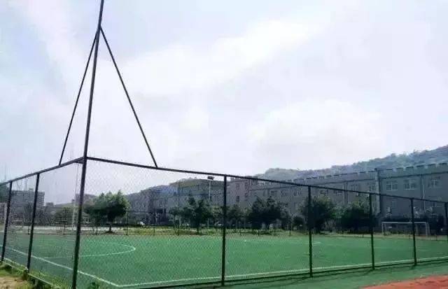 未被录取的中考生注意!抓住本次志愿填报机会,这所学校值得一看