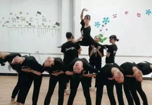 未被录取的中考生注意!抓住本次志愿填报机会,这所学校值得一看