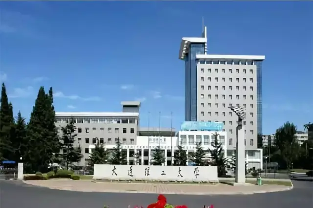 ѧУ