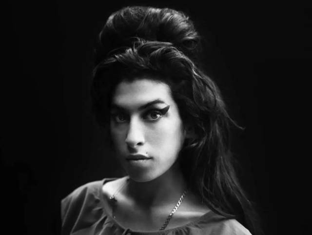 amy winehouse《rehab》丨21 世纪百佳单曲