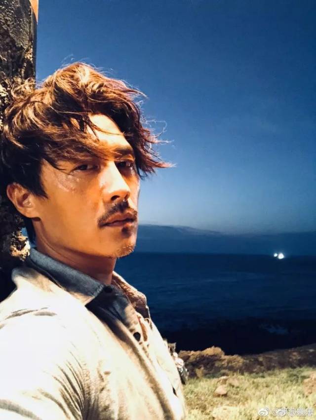 同意一句话: 如果你每天坚持健身,半年下来 从土气小伙逆袭成痞帅大叔