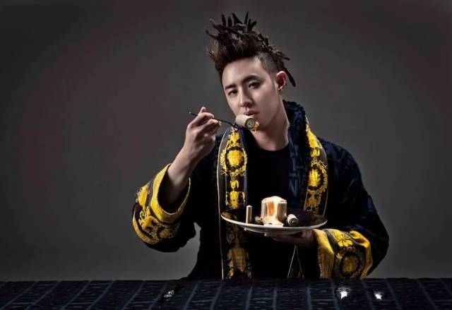 潘玮柏:壁虎漫步的年代已经远去······