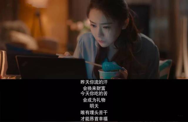 "但女生奶头自己知道喜欢想要过上的v女生不只依靠只有有欲望的摁男人女生图片