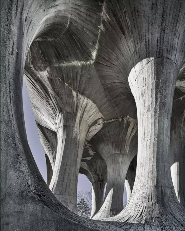 dinko kovai 和 mihajlo zori, brae borozan建筑楼,1970-79.