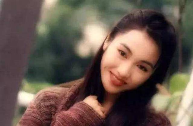 上世纪80年代,林青霞,赵雅芝,黎姿,蓝洁瑛被封为香港四美之最.